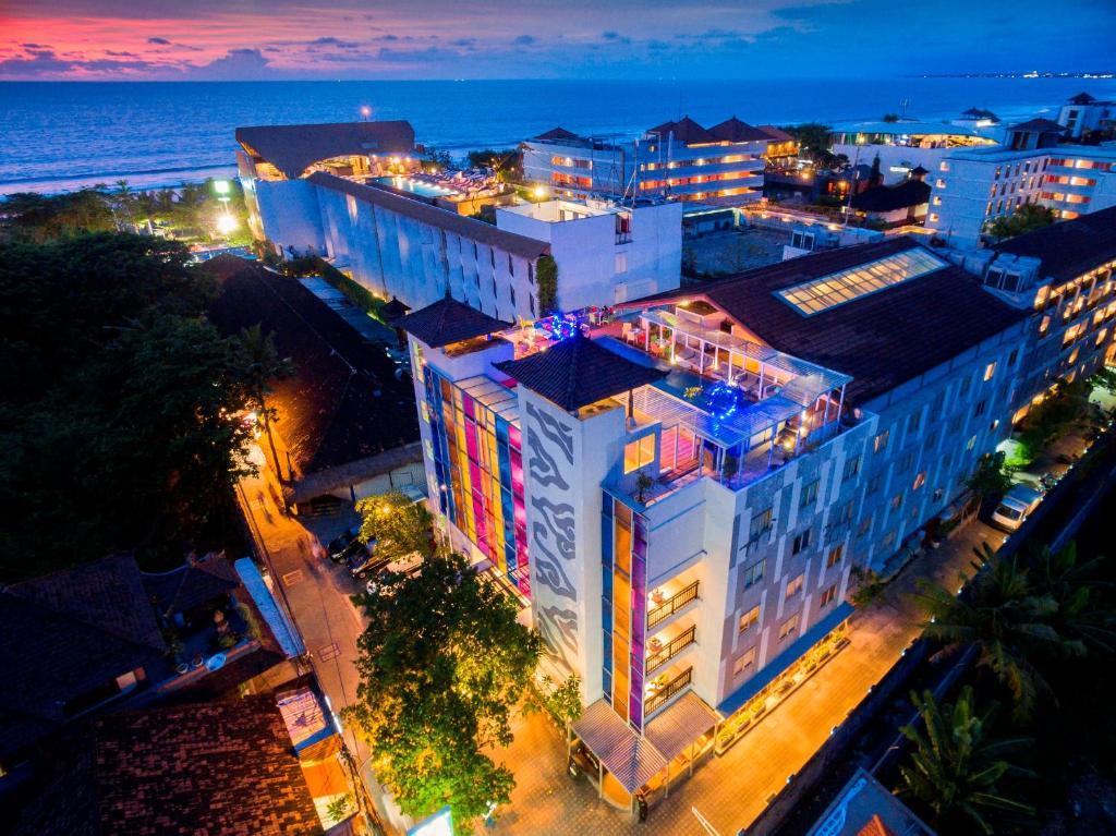 Best Western Resort Kuta Kuta  Exterior photo