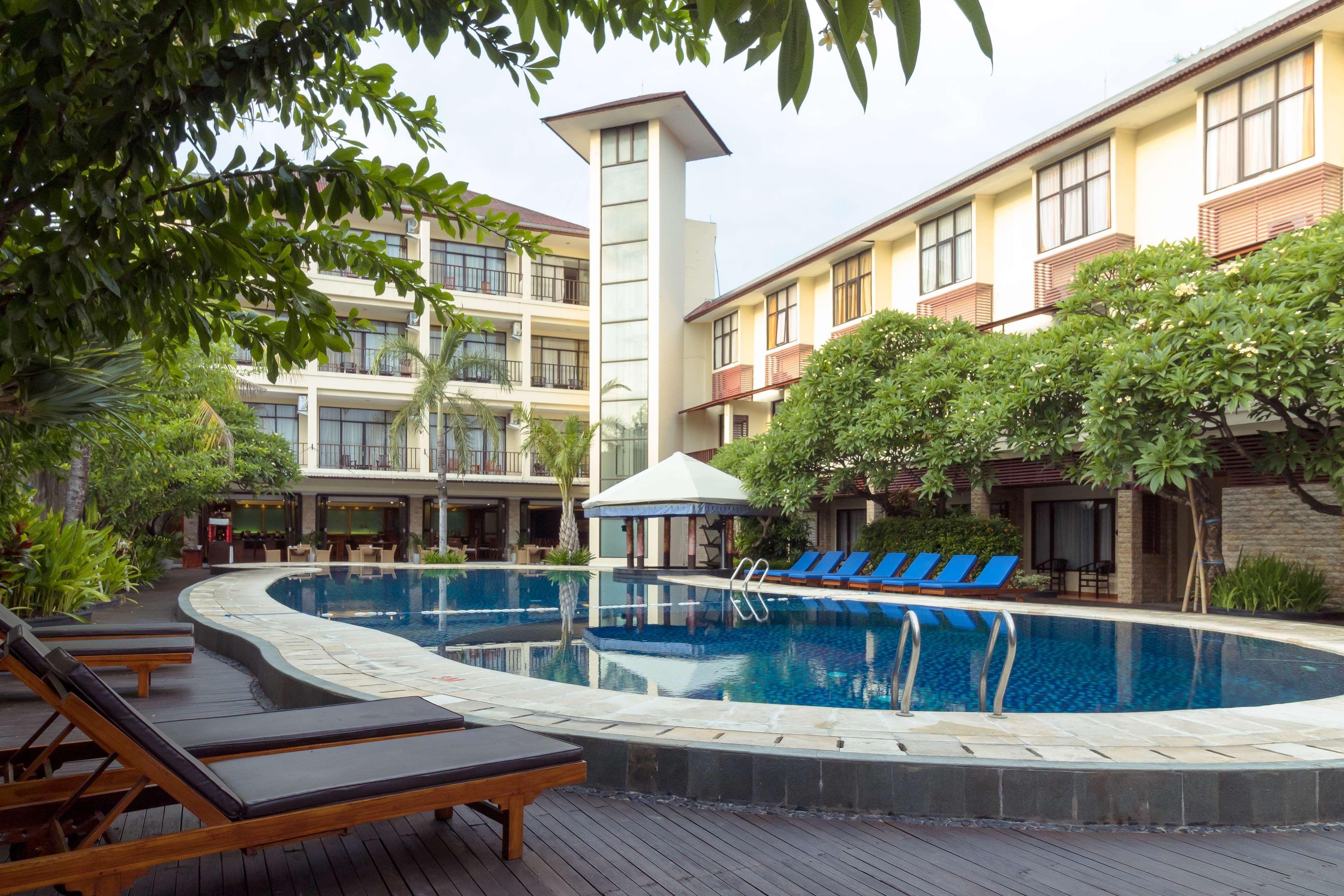 Best Western Resort Kuta Kuta  Exterior photo